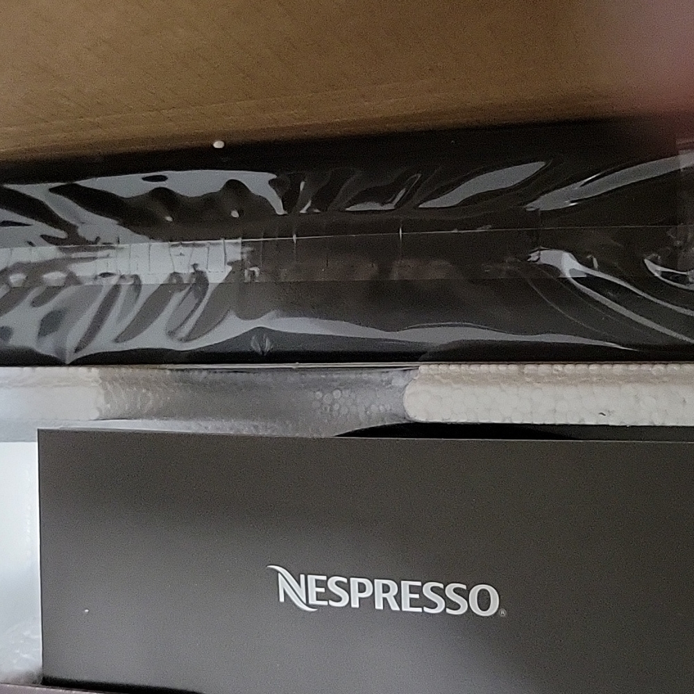 Nespresso machine - Picture 8 of 8